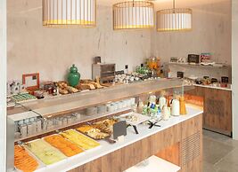 NH Hotel Porto Jardim