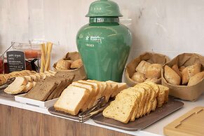 NH Hotel Porto Jardim