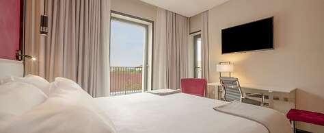 NH Hotel Porto Jardim