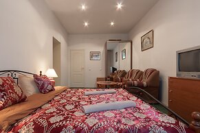 Mini-hotel Favourite