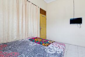 Villa Penginapan Purnama