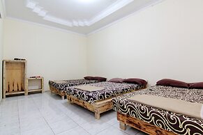 Villa Penginapan Purnama