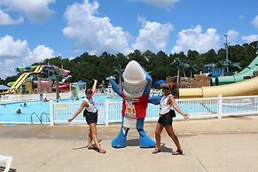 The Silver Spur Resort - Campsite