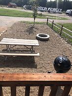The Silver Spur Resort - Campsite