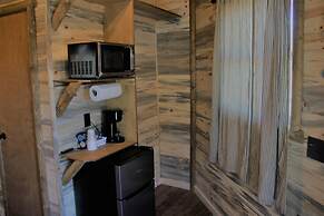 The Silver Spur Resort - Campsite