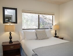 The Occidental Lodge
