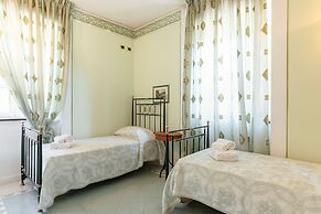 Lucca Franco's Villa