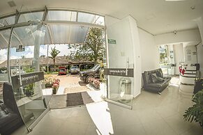 Llanogrande Airport by Bernalo Hotels