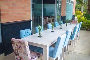 Llanogrande Airport by Bernalo Hotels