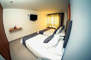 Llanogrande Airport by Bernalo Hotels