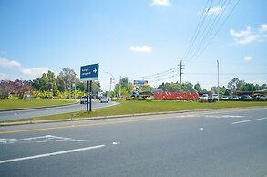 Llanogrande Airport by Bernalo Hotels