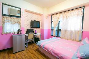 Feng Chia Love Heart