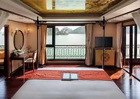 Indochine Lan Ha Bay