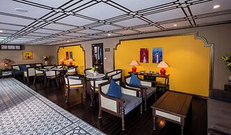 Indochine Lan Ha Bay