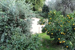 D&R Boreta Apartments