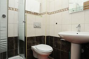 D&R Boreta Apartments