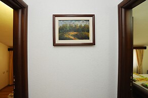 D&R Boreta Apartments