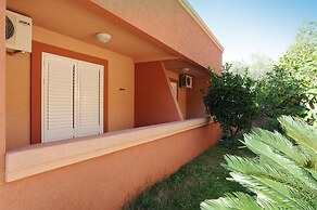 D&R Boreta Apartments