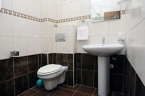 D&R Boreta Apartments