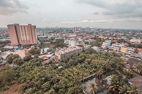 OYO 498 Green Lake View Ciputat