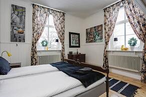 Hagbackens Gård Bed & Breakfast
