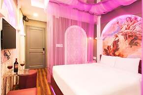 Cupid 2 Hotel