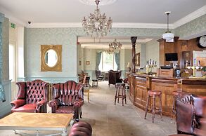 The Aston Tavern
