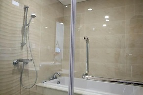 Bayhomes Gardenia Serviced Apartment