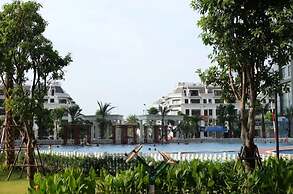 Bayhomes Gardenia Serviced Apartment