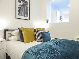 Tudors eSuites Birmingham Apartments Jewellery Quarter