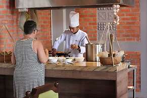 My Son Heritage Resort And Spa