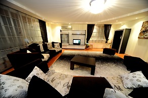 Emre Bektas Vilları 1