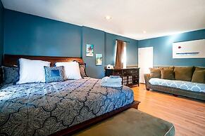 Cannabis Castle Historic Home in Baker District