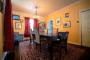 Cannabis Castle Historic Home in Baker District