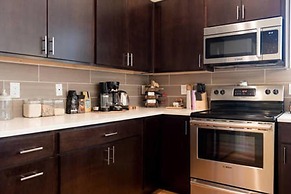 The Mile High Townhome Walk to the Stadium