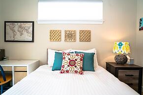 The Mile High Townhome Walk to the Stadium