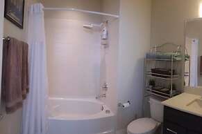 The Mile High Townhome Walk to the Stadium