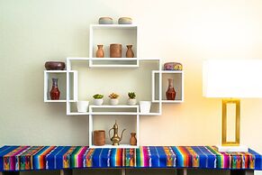 The Mile High Townhome Walk to the Stadium