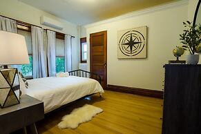 The Traveler's Nook Walk to City Park