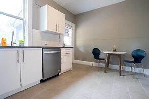 The Humble Abode in Highlands Perfect Location