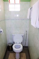 Pine Breeze Getaway Lukenya