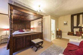 Cromwell's Tap House