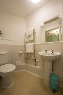 Cromwell's Tap House