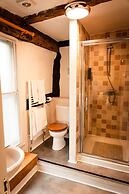 Cromwell's Tap House