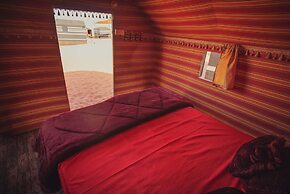 WADI RUM STARLIGHT CAMP