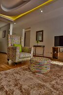 Edmor Residences - Riverside