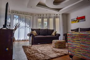 Edmor Residences - Riverside