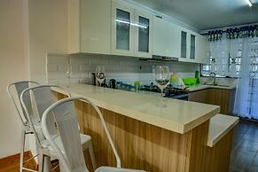 Edmor Residences - Riverside