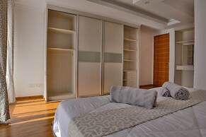 Edmor Residences - Riverside