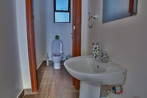 Edmor Residences - Riverside